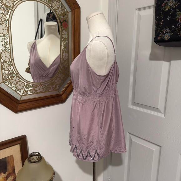 VTG Y2K Old Navy Mauve & Silver Beaded Sequin 100% Silk Smocked Cami Top L - Picture 4 of 8